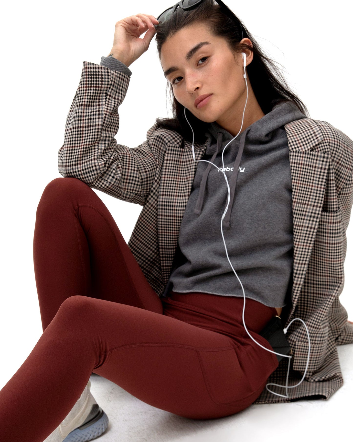 Rebody Logo Fleece Crop Hoodie