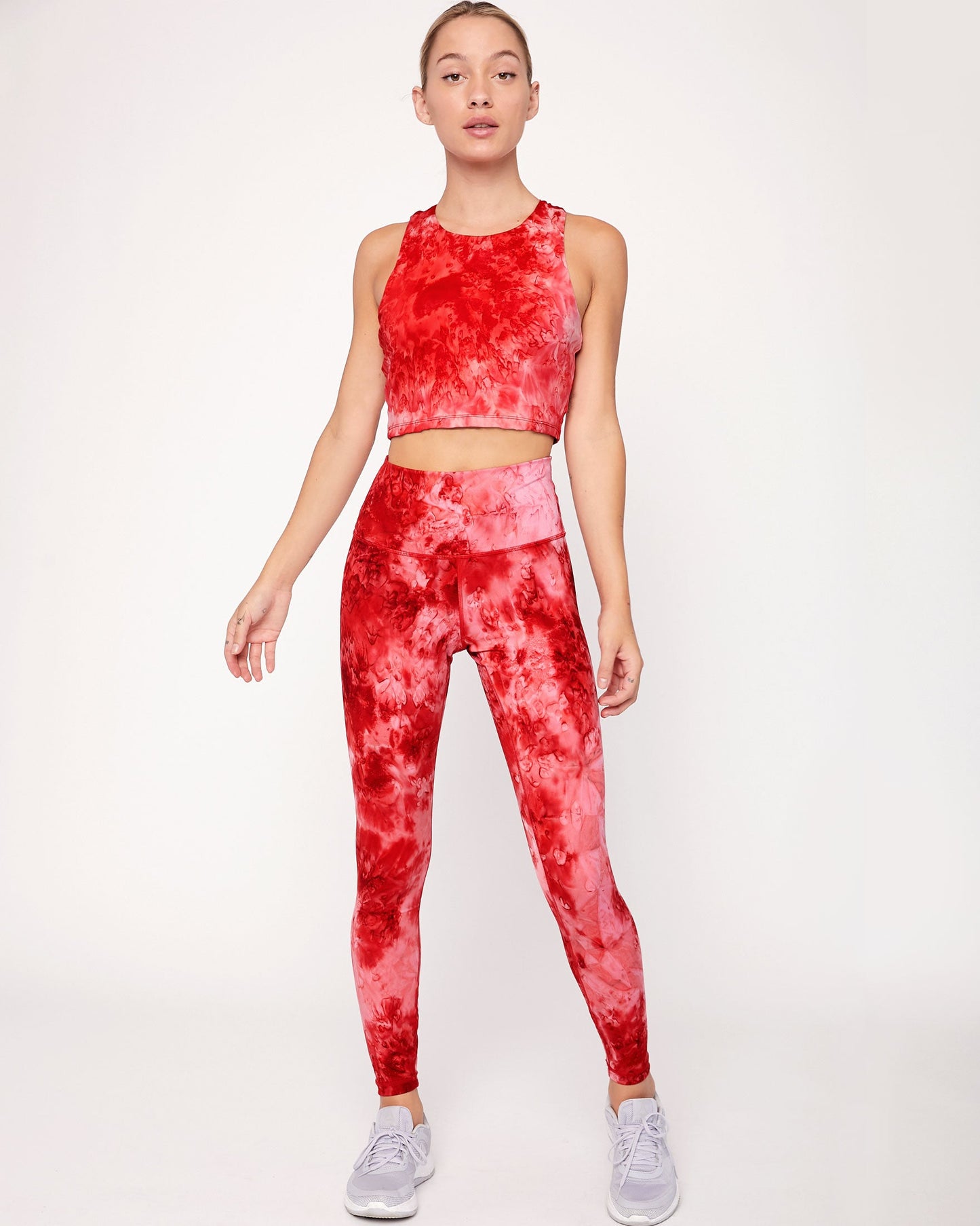 Moment Marble Dye High Neck Crop Bra